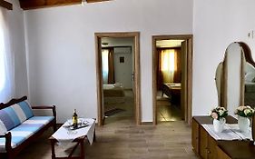 Mama'Sevdokia Apartment